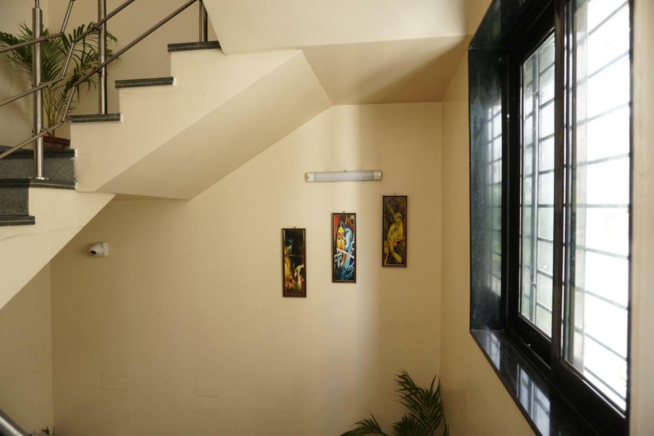 Rama Golden Root New Town Hotel Calcutta Exterior foto